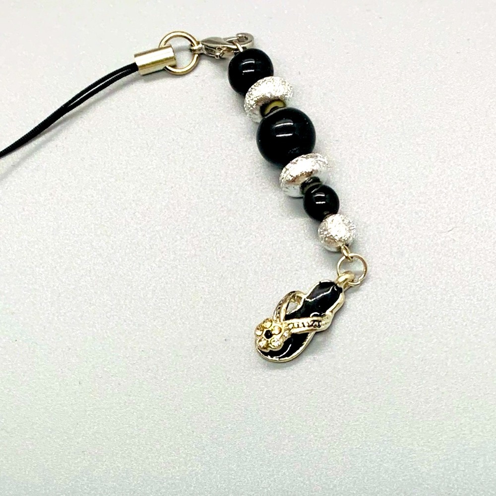 Black flip flop phone charm